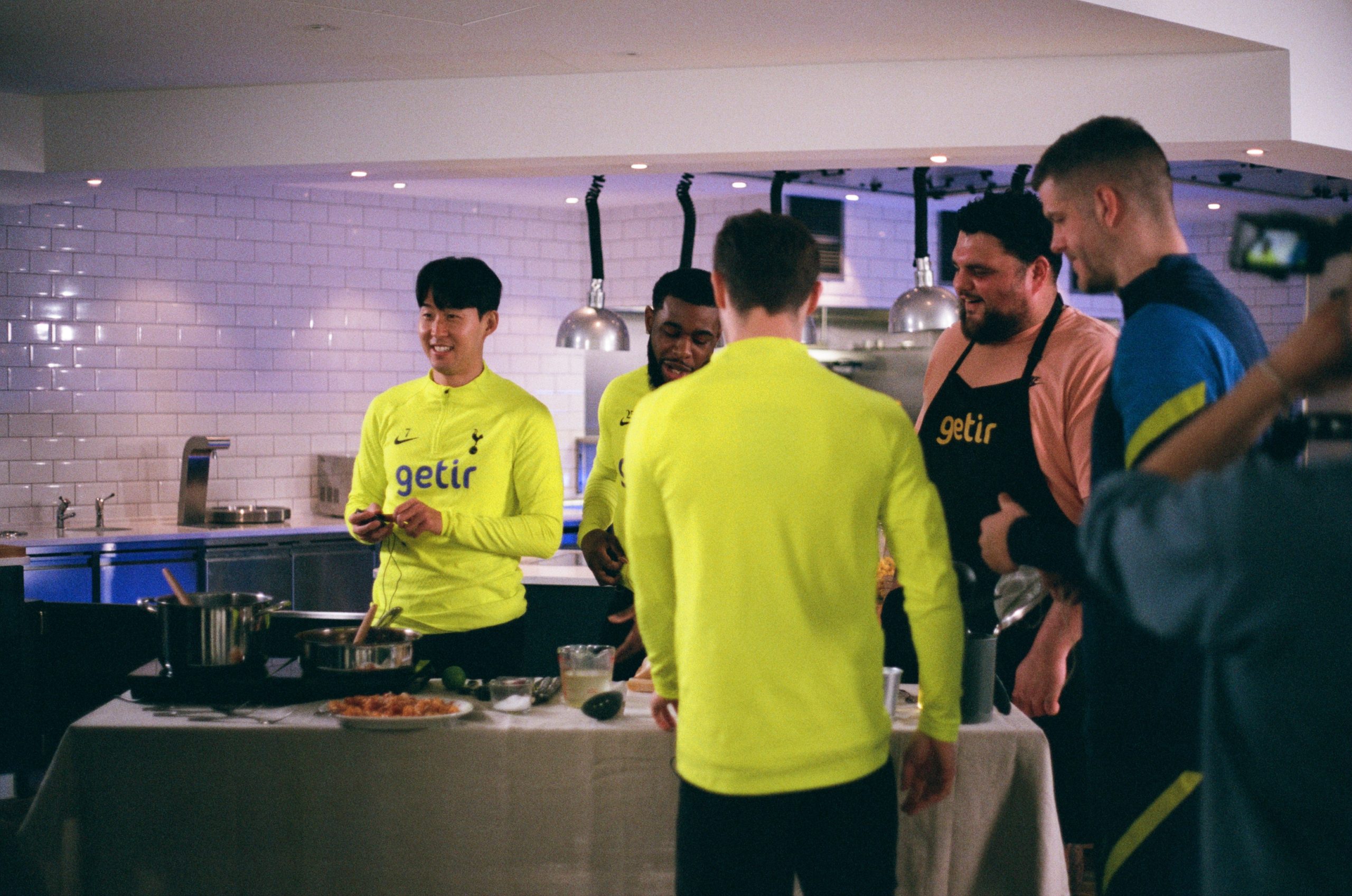 Big Has cooking with Tottenham FC players